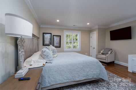 444 Glenbrook Springs New London NC 28127