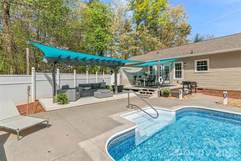 494 Dogwood Lane North Wilkesboro NC 28659