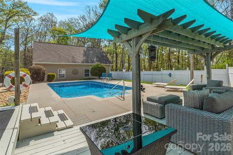 494 Dogwood Lane North Wilkesboro NC 28659