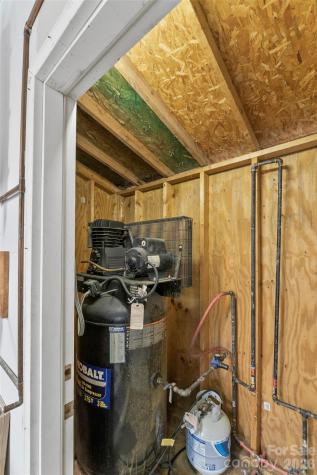 494 Dogwood Lane North Wilkesboro NC 28659