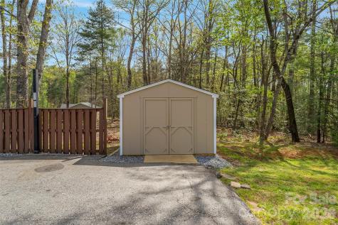 494 Dogwood Lane North Wilkesboro NC 28659