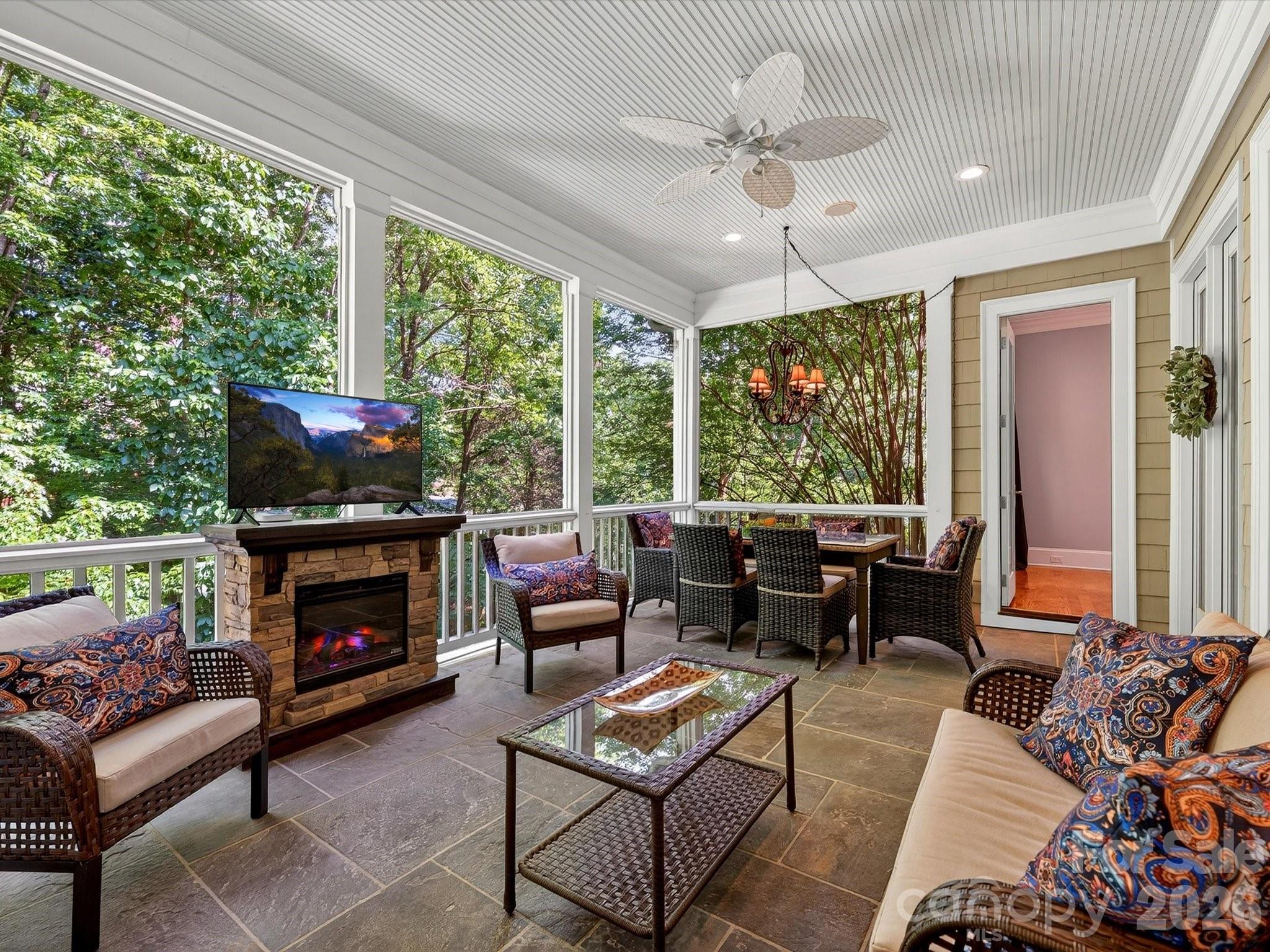7510 Seton House Lane Charlotte NC 28277