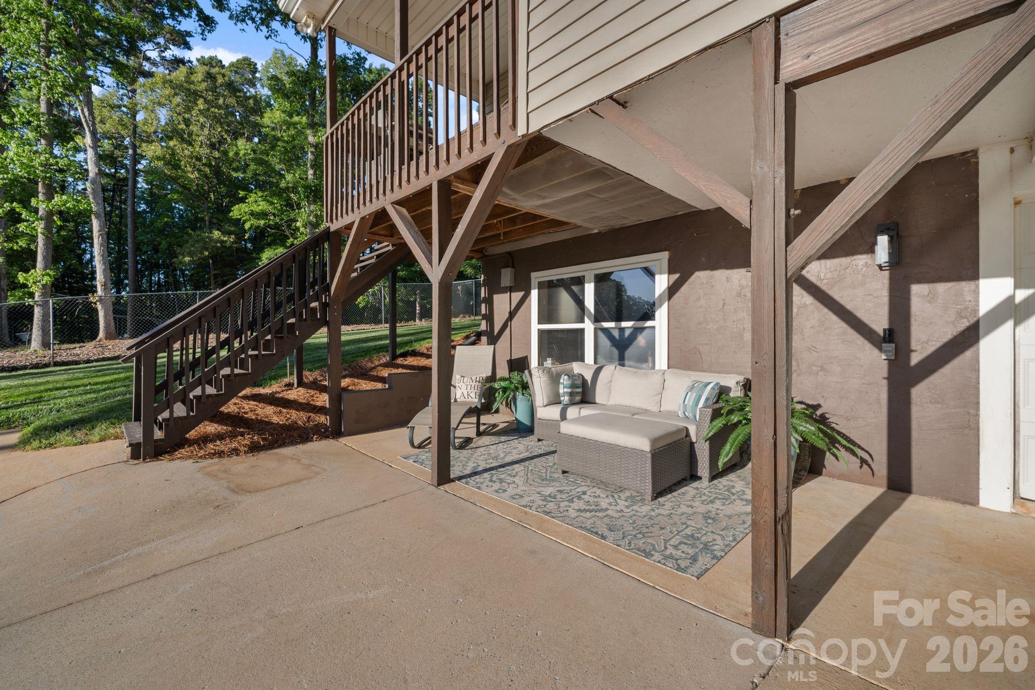 710 Riverwood Drive Lexington NC 27292