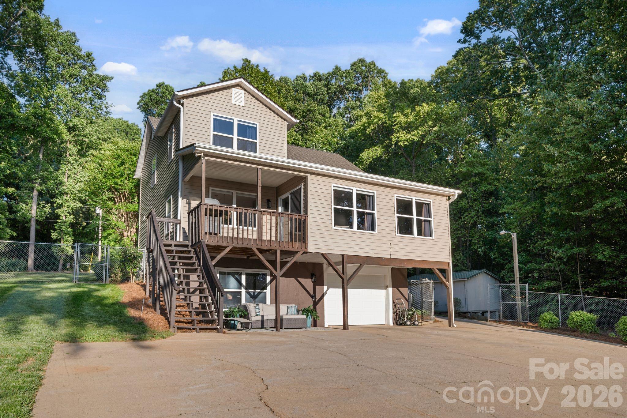 710 Riverwood Drive Lexington NC 27292