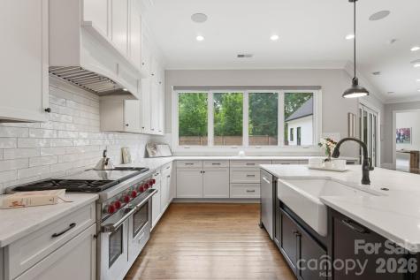 400 Glen Oaks Road Charlotte NC 28270