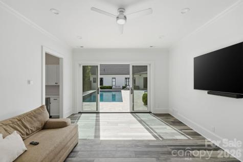 400 Glen Oaks Road Charlotte NC 28270