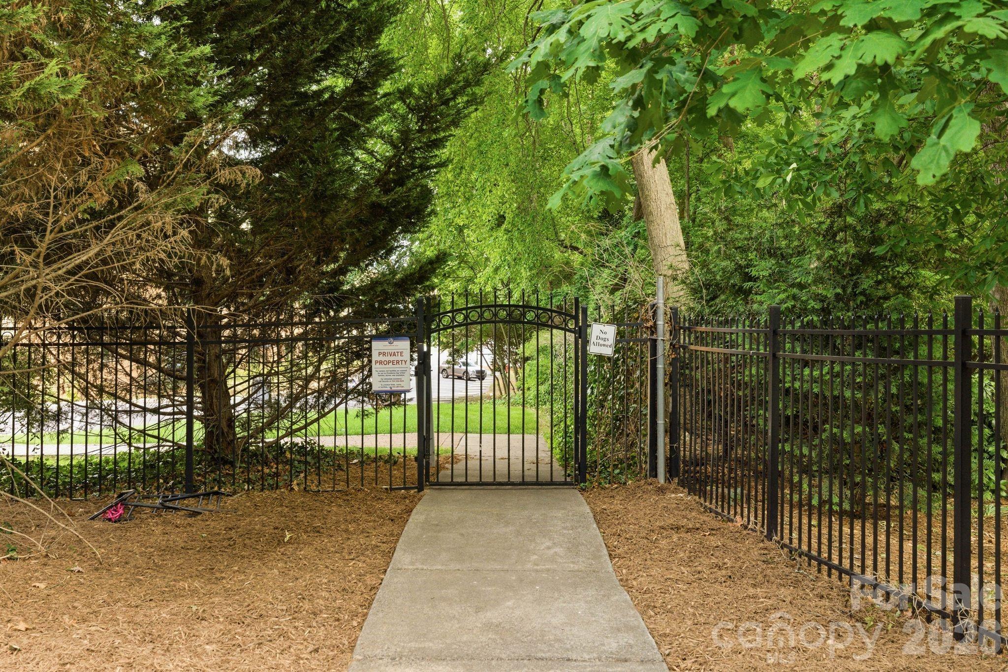 400 Glen Oaks Road Charlotte NC 28270