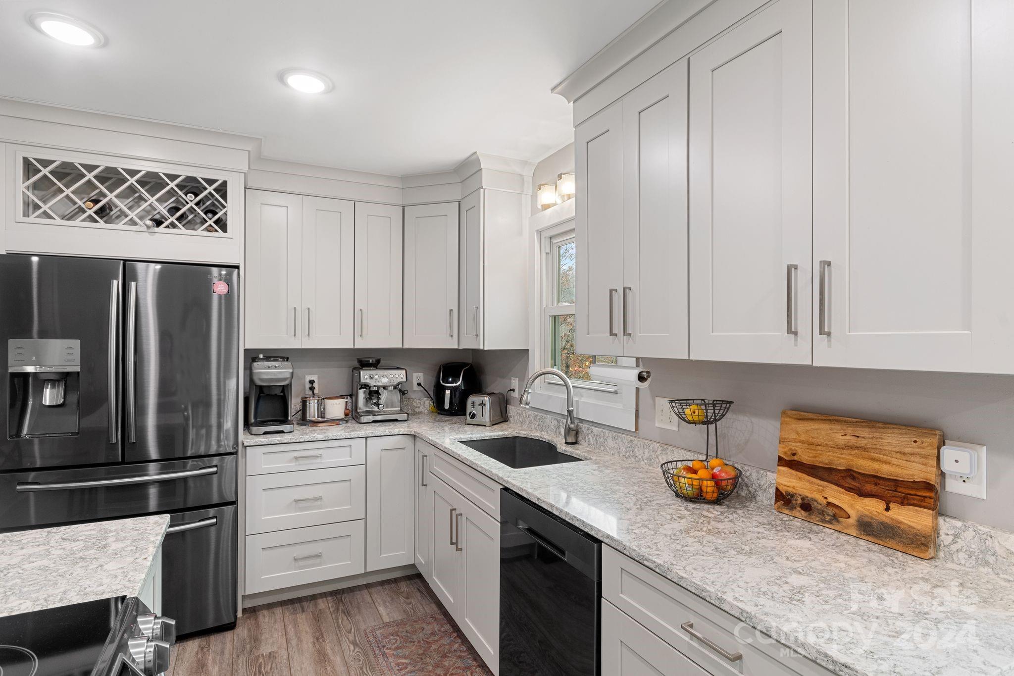 6 Laurel Forest Drive Horse Shoe NC 28742