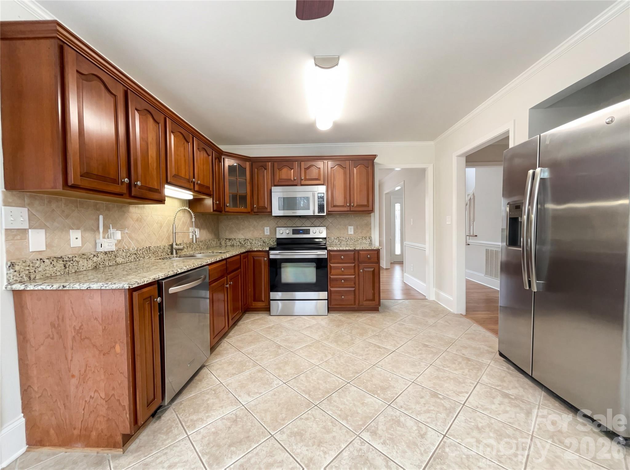 122 W Tattersall Drive Statesville NC 28677
