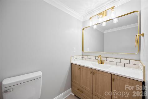 527 Bostian Avenue Kannapolis NC 28083