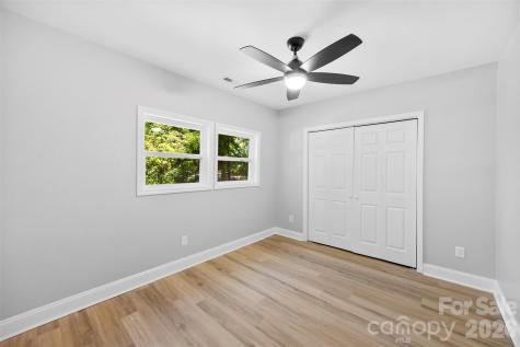 527 Bostian Avenue Kannapolis NC 28083