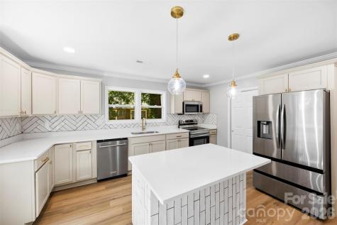 527 Bostian Avenue Kannapolis NC 28083