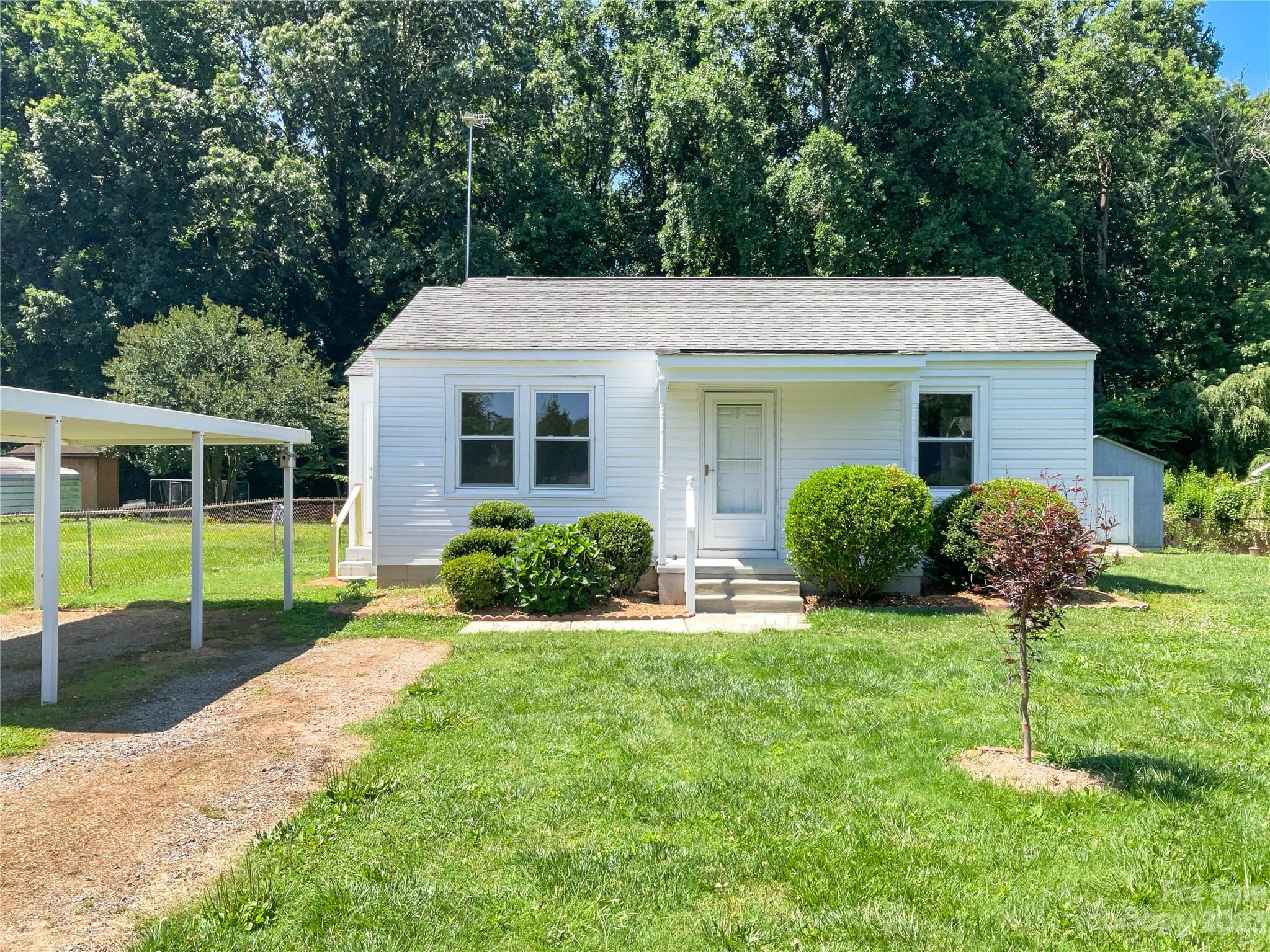 401 Stroupe Street Mount Holly NC 28120