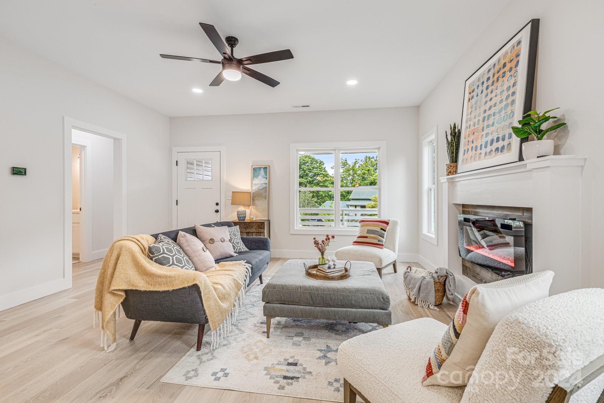 87 White Oak Road Arden NC 28704