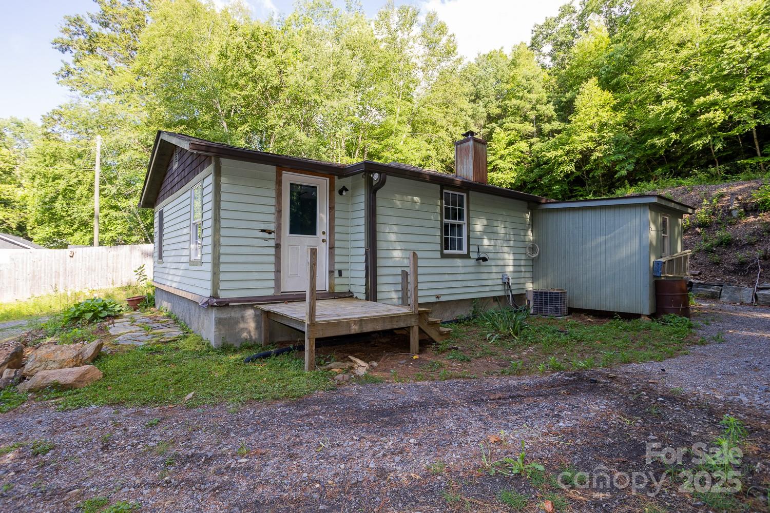 3153 Old Us 70 Highway E Black Mountain NC 28711