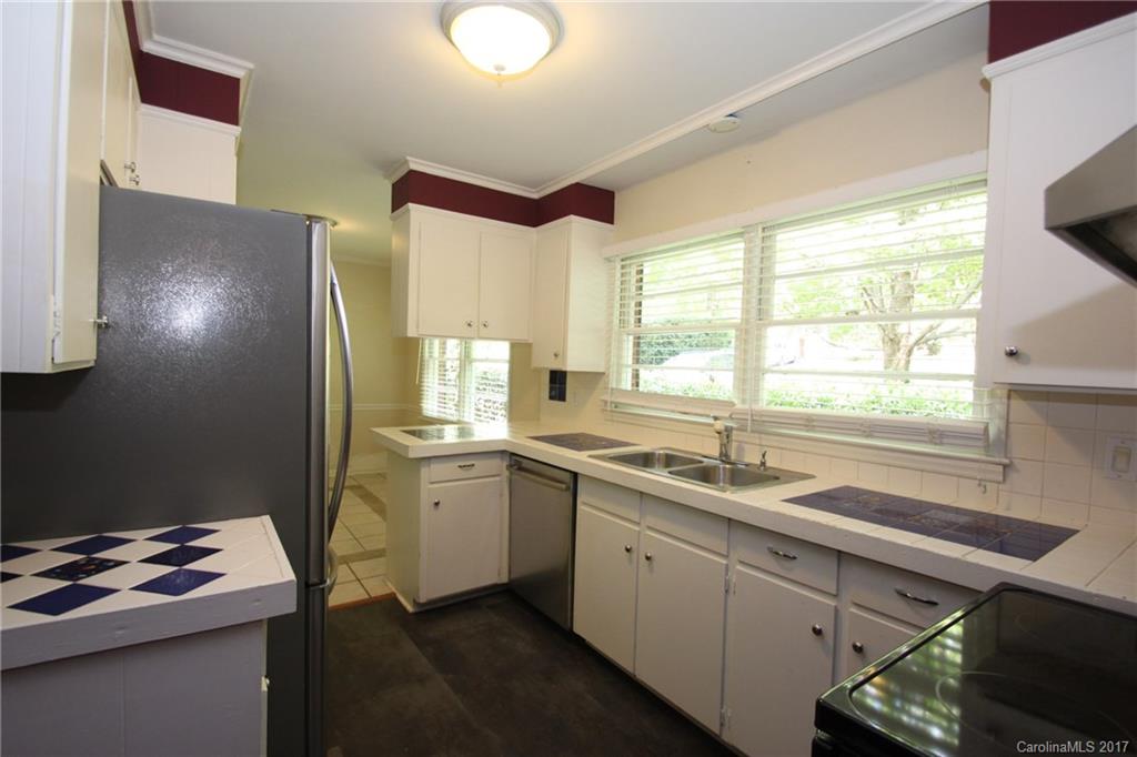 850 Allister Drive Charlotte NC 28227