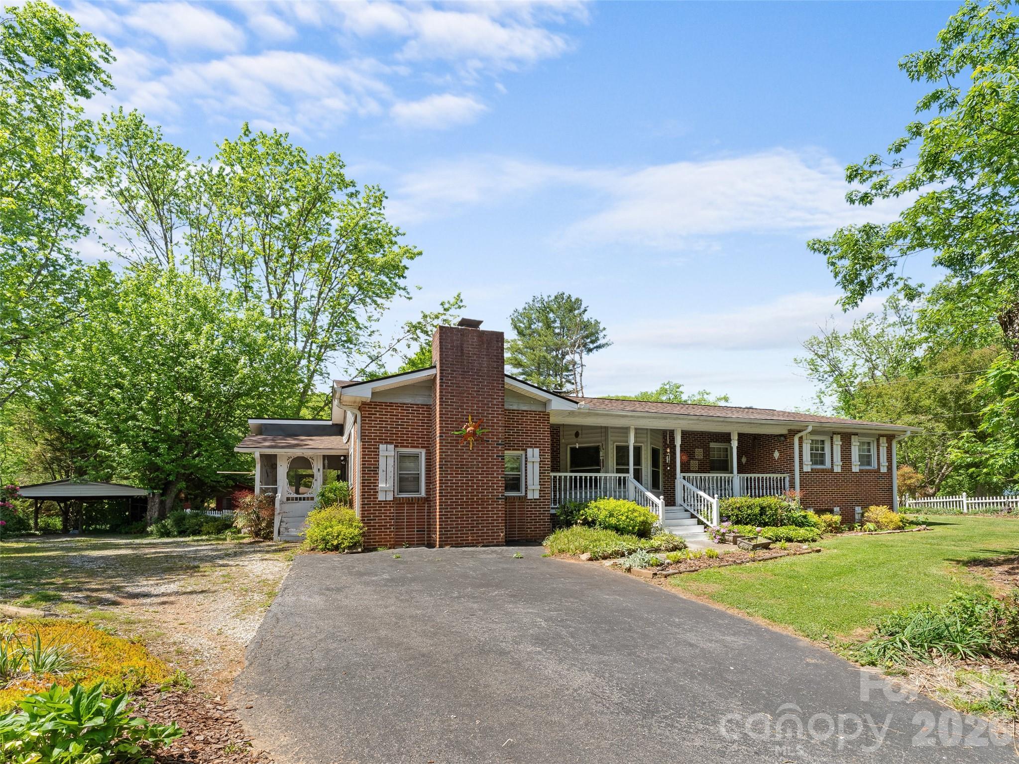 4 Forge Drive Mills River NC 28759