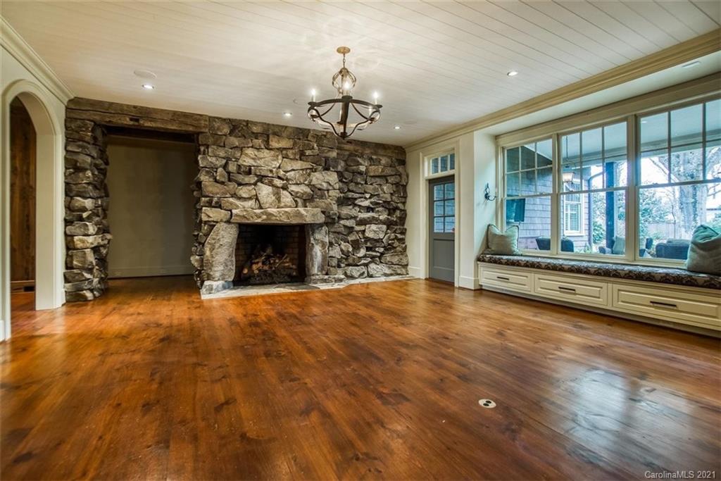 1950 Harris Road Charlotte NC 28211