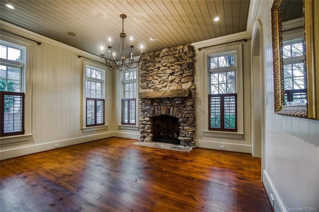 1950 Harris Road Charlotte NC 28211