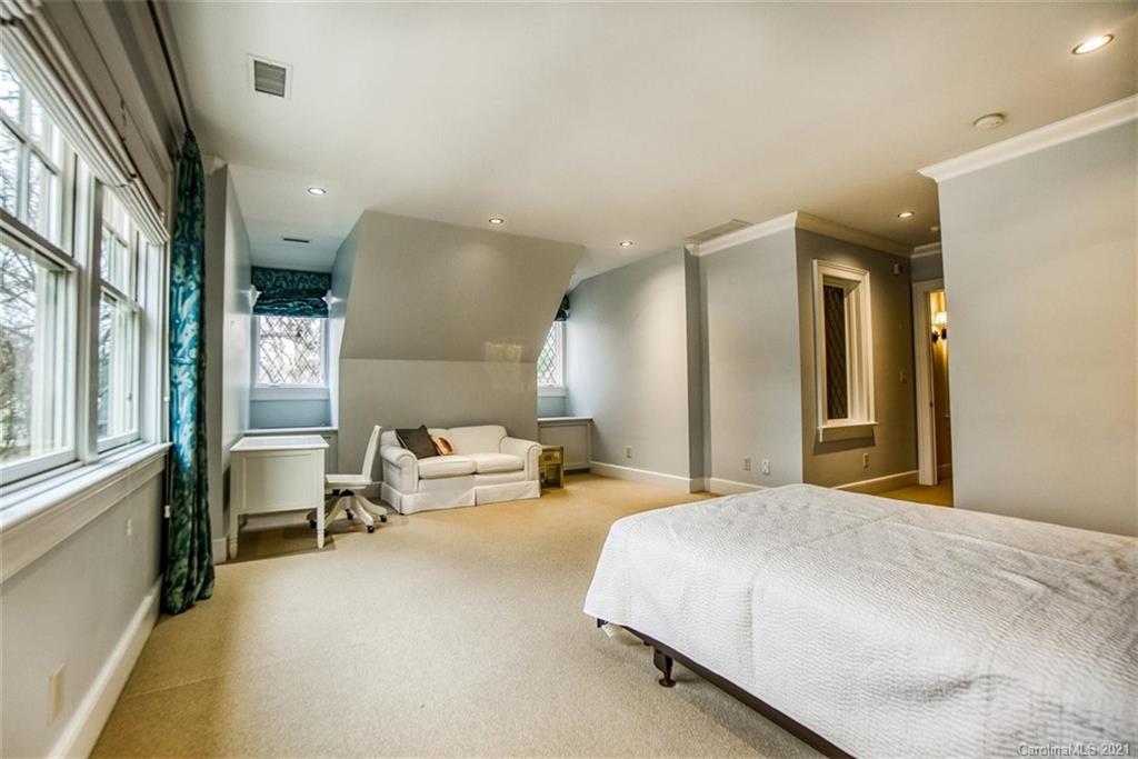 1950 Harris Road Charlotte NC 28211