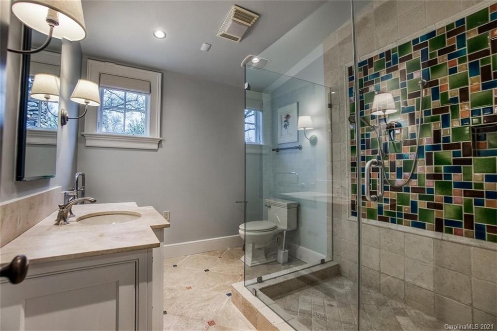 1950 Harris Road Charlotte NC 28211