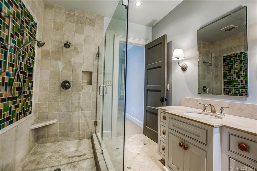 1950 Harris Road Charlotte NC 28211
