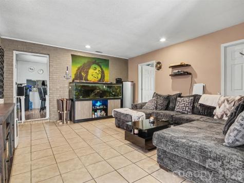 888 Sunbeam Drive Lincolnton NC 28092