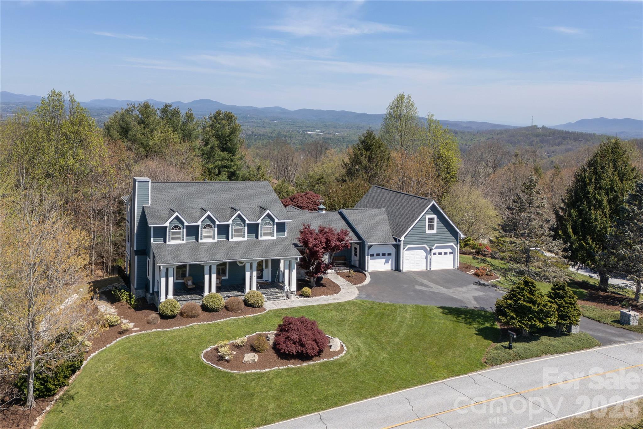 102 Brookhollow Drive Flat Rock NC 28731