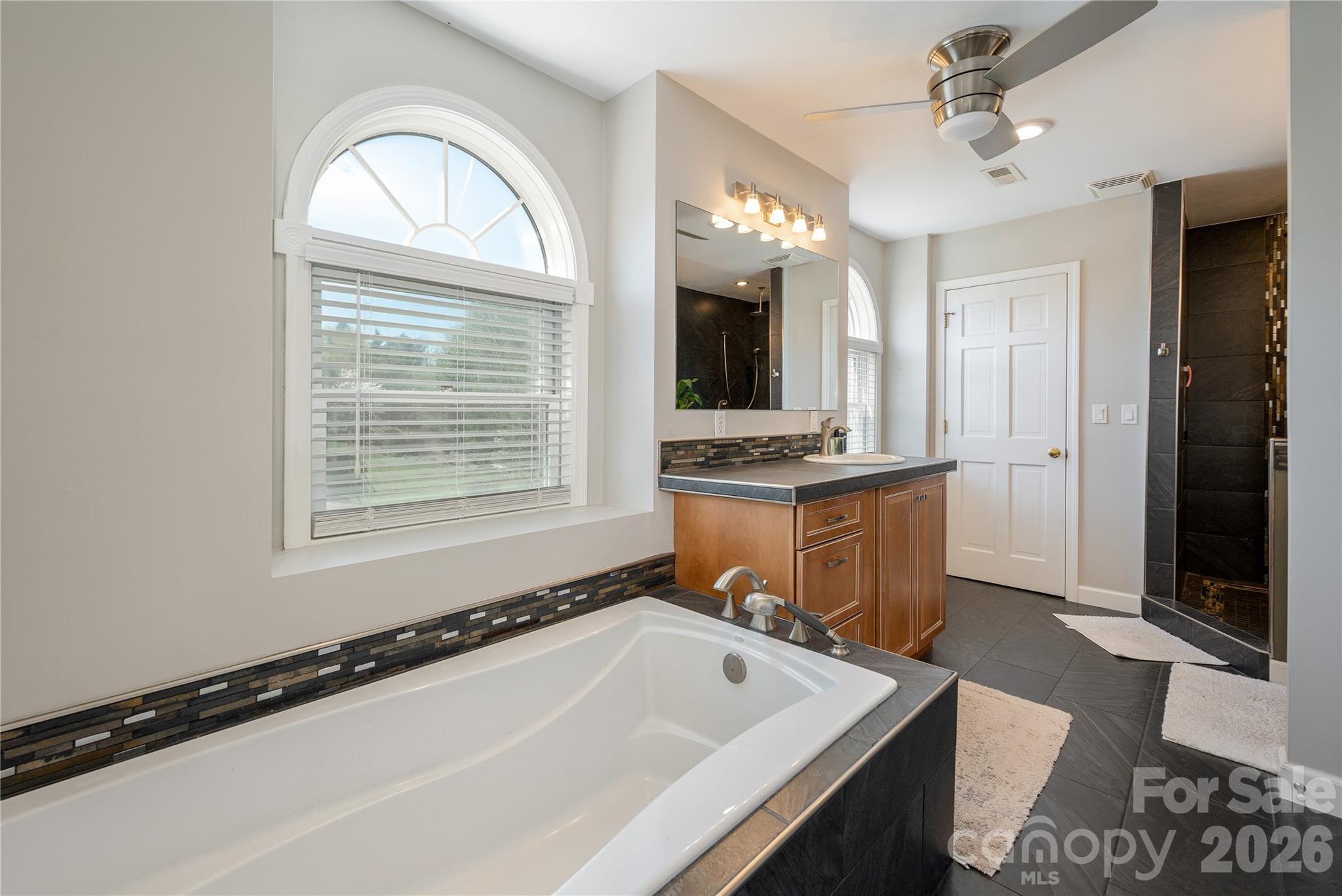 102 Brookhollow Drive Flat Rock NC 28731