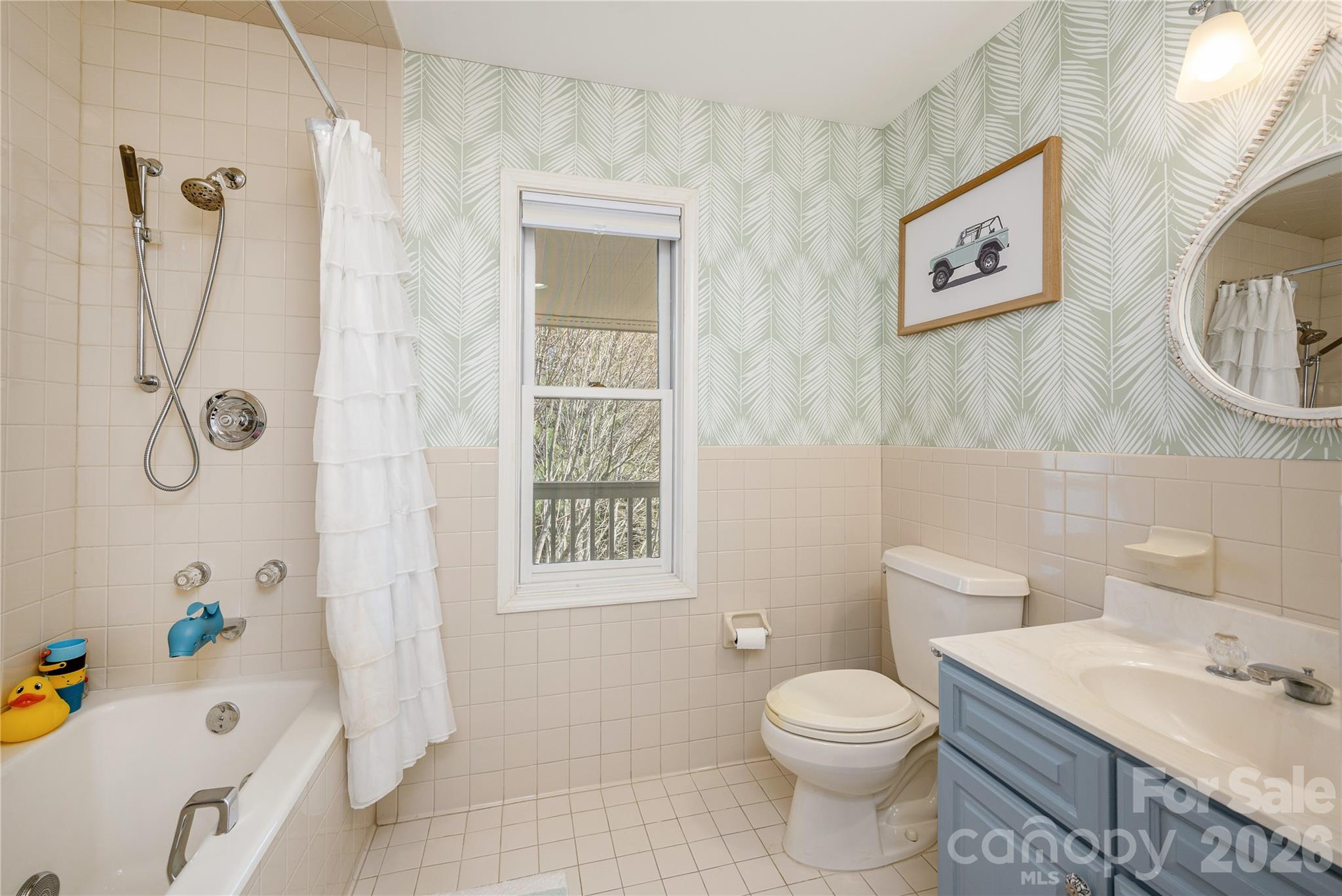 102 Brookhollow Drive Flat Rock NC 28731