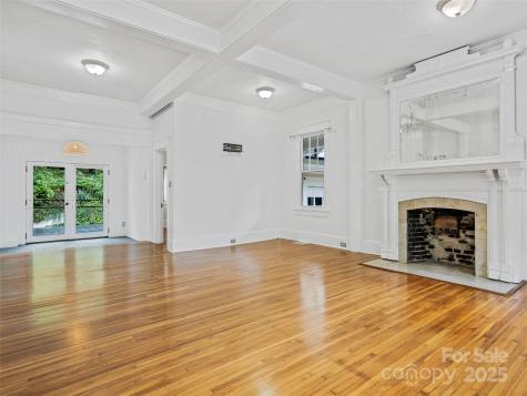 111 Rathfarnham Circle Asheville NC 28803