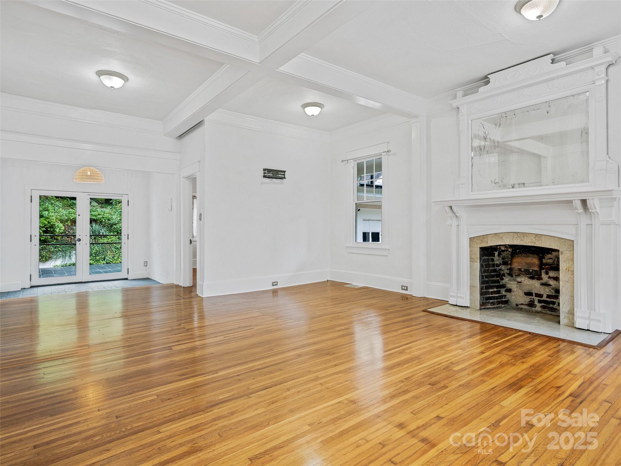 111 Rathfarnham Circle Asheville NC 28803