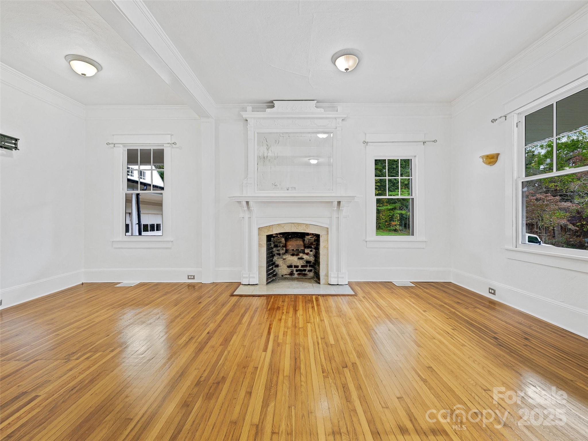 111 Rathfarnham Circle Asheville NC 28803