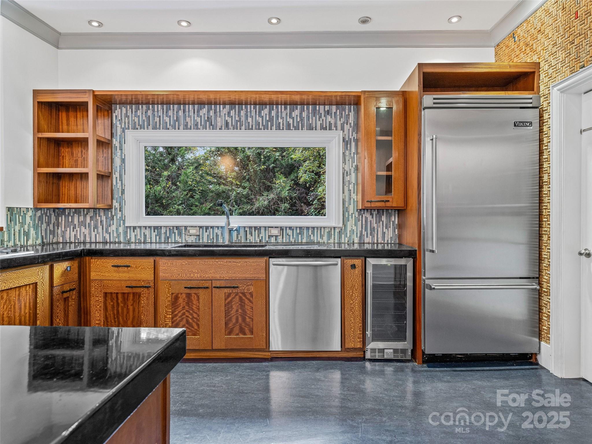 111 Rathfarnham Circle Asheville NC 28803