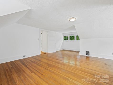 111 Rathfarnham Circle Asheville NC 28803