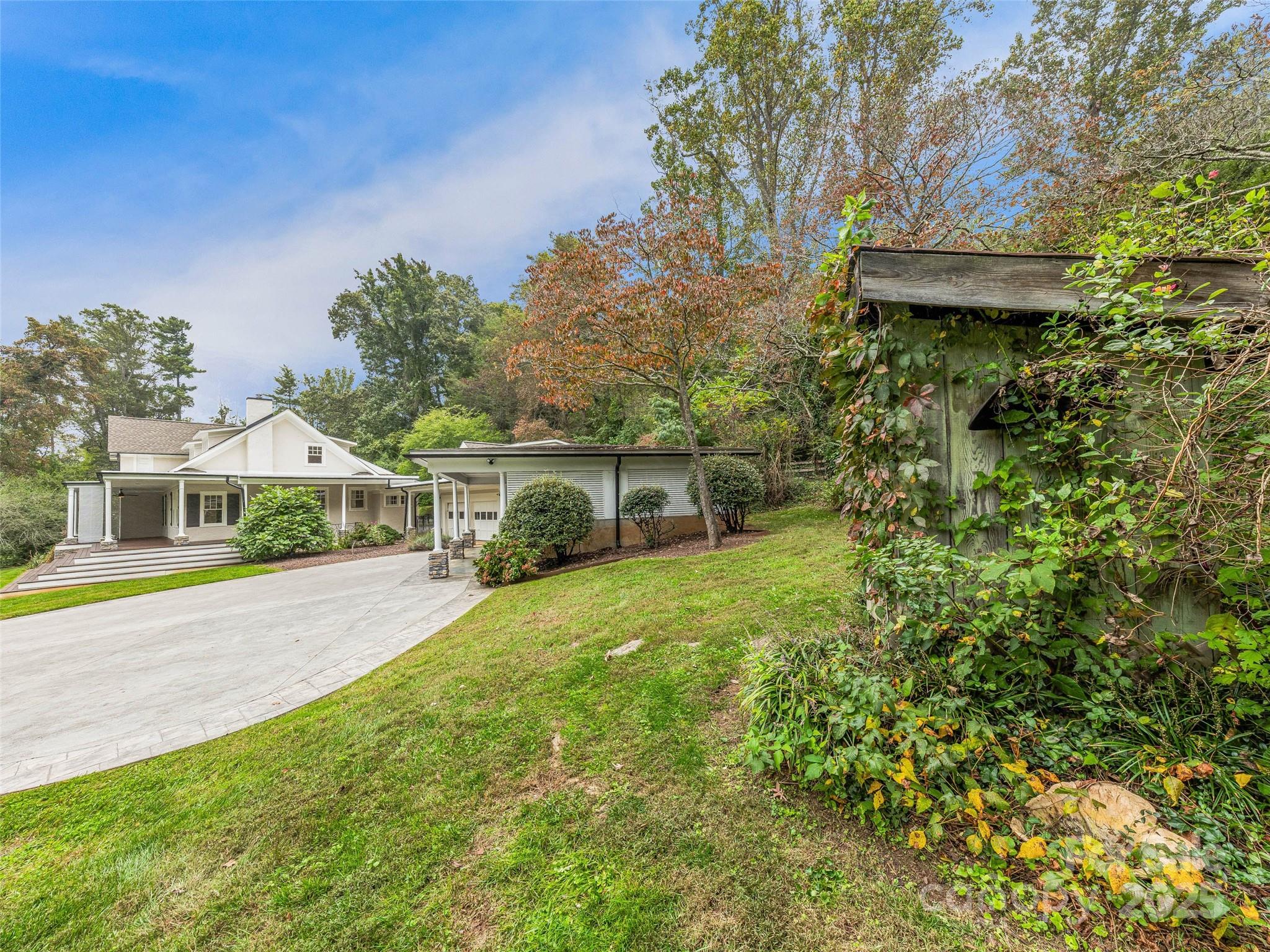 111 Rathfarnham Circle Asheville NC 28803