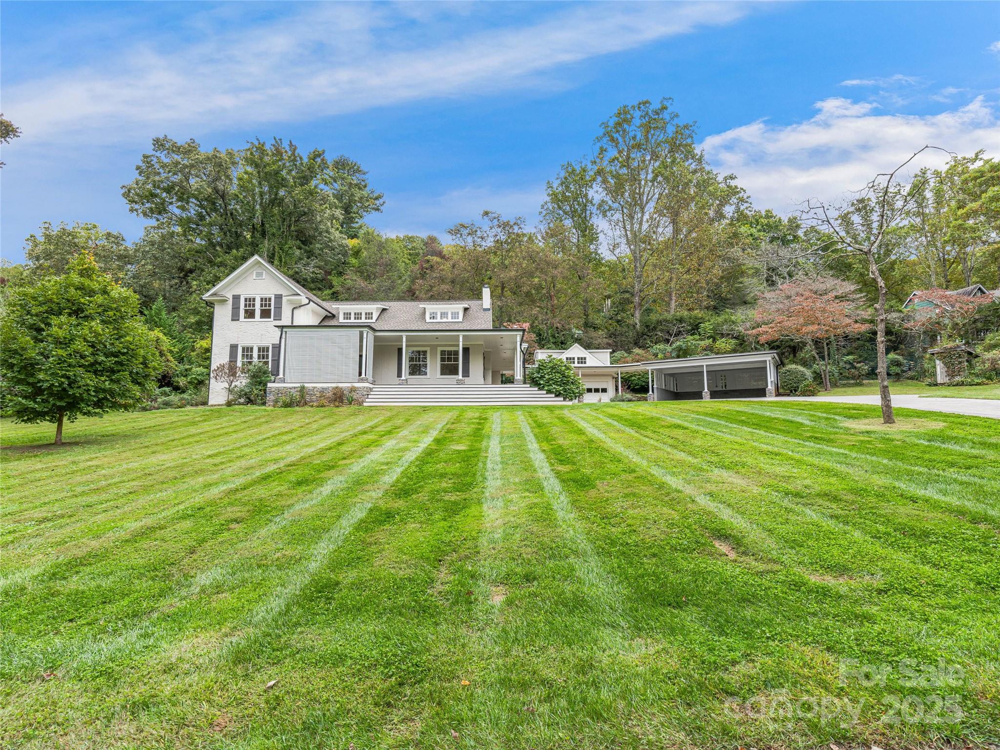 111 Rathfarnham Circle Asheville NC 28803