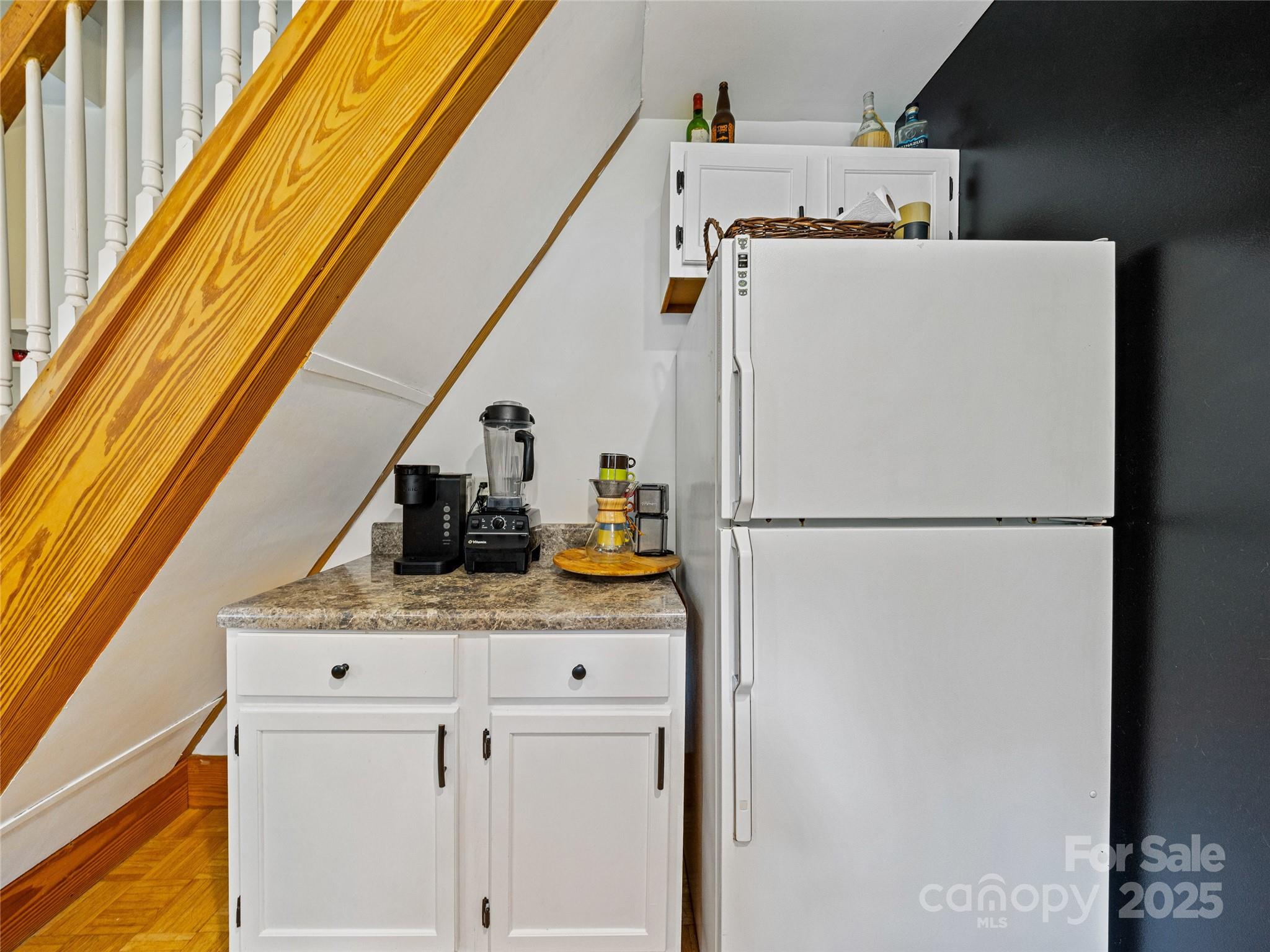 11 Pinewood Road Asheville NC 28805