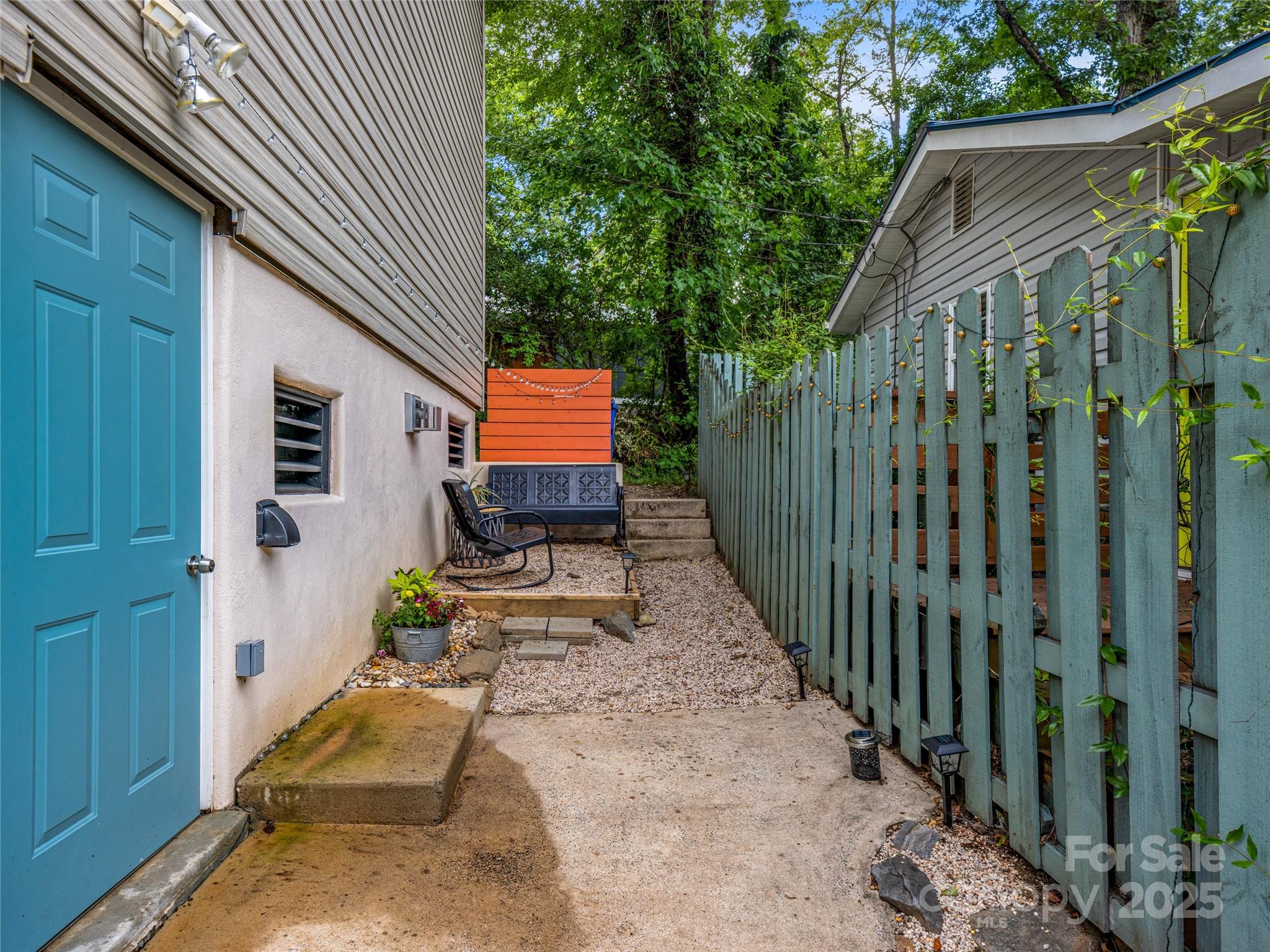 11 Pinewood Road Asheville NC 28805