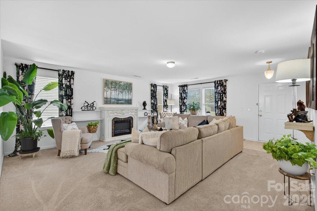 2610 Bramble Ridge Court Charlotte NC 28215