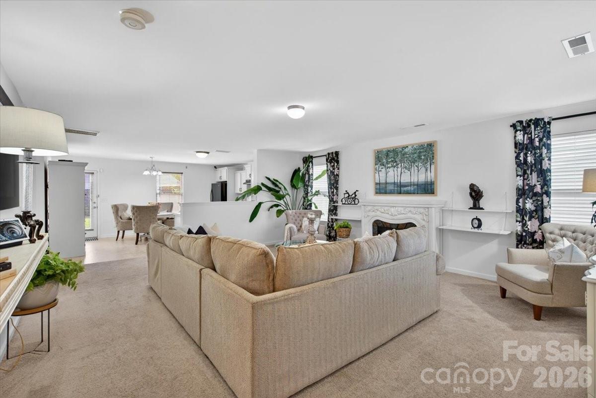 2610 Bramble Ridge Court Charlotte NC 28215