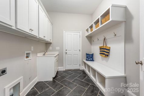 212 Seven Oaks Landing Belmont NC 28012