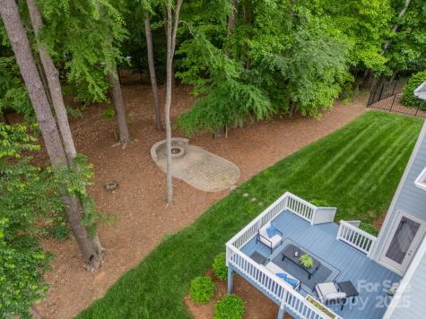 212 Seven Oaks Landing Belmont NC 28012