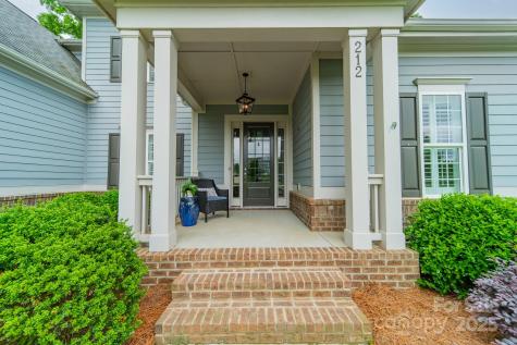 212 Seven Oaks Landing Belmont NC 28012