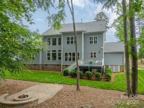 212 Seven Oaks Landing Belmont NC 28012