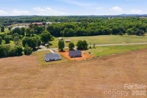 1720 Jennings Road Olin NC 28660