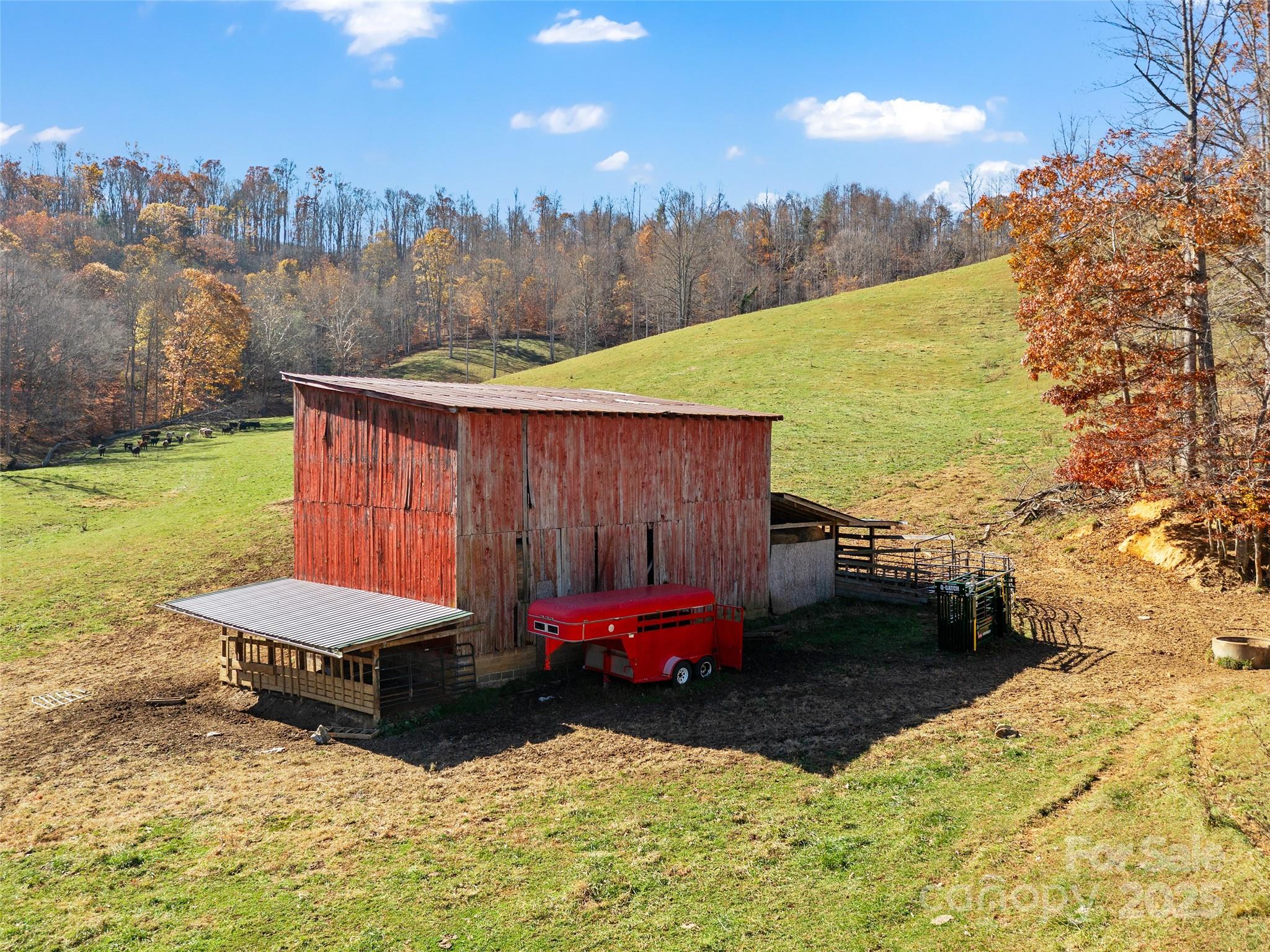 321 Lyle Lane Green Mountain NC 28740