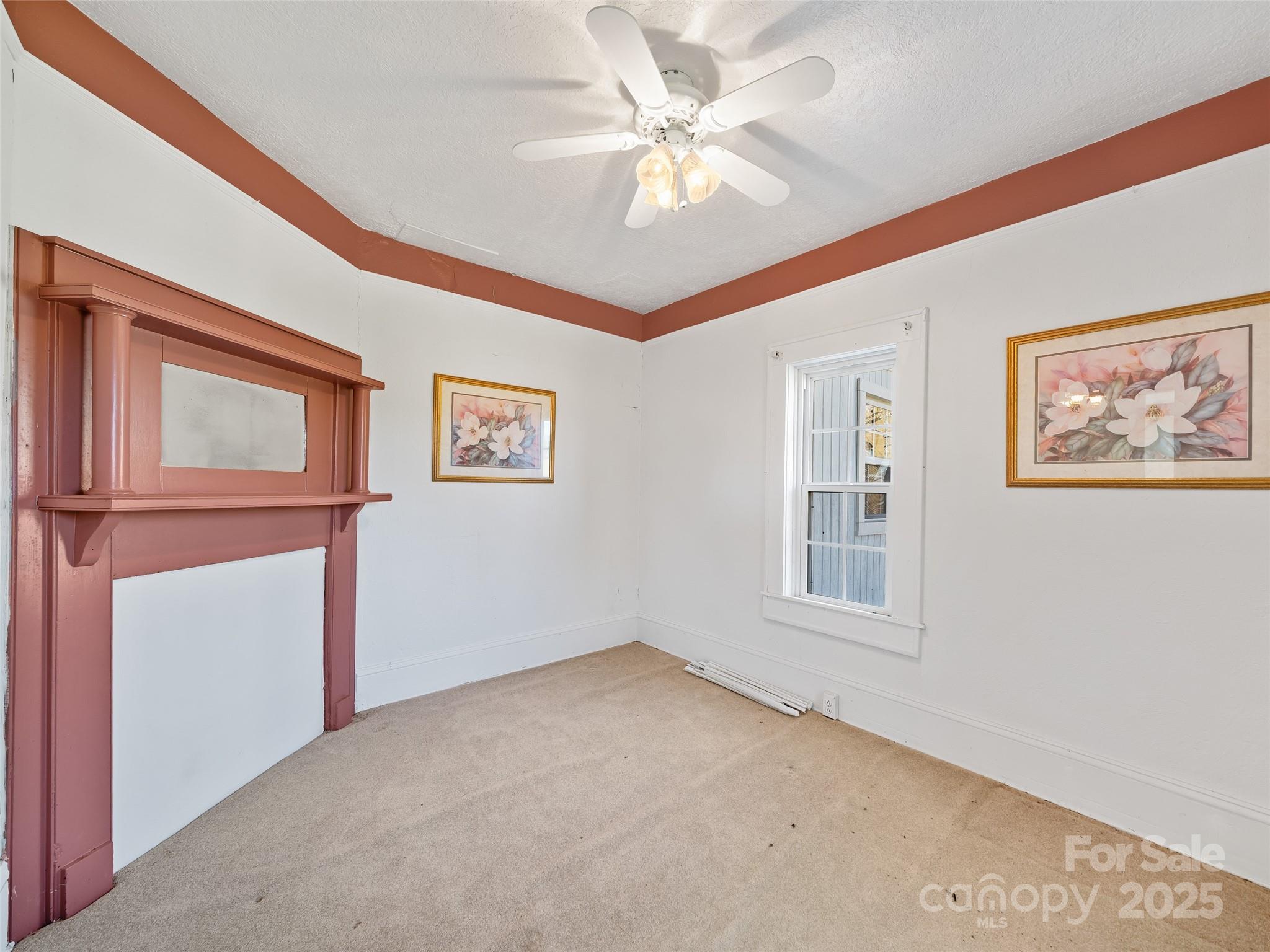 321 Lyle Lane Green Mountain NC 28740