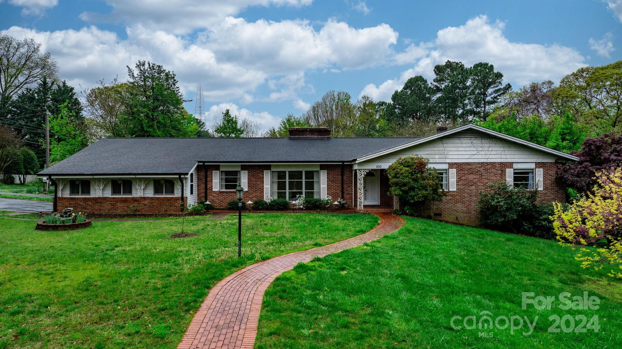 630 5th Avenue NE Hickory NC 28601