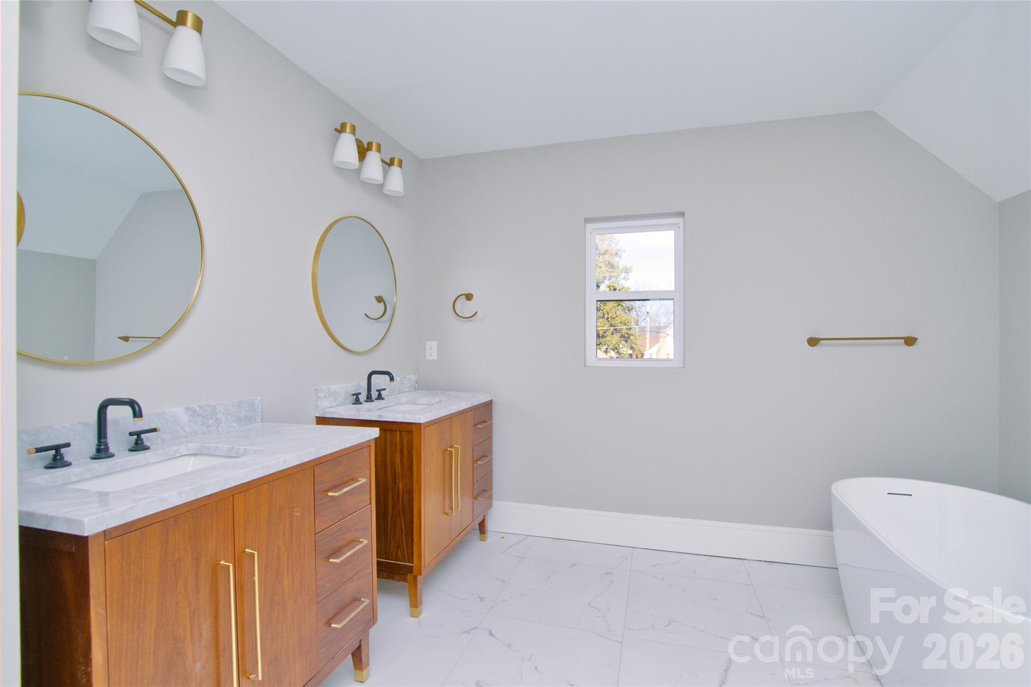 3905 Plainview Road Charlotte NC 28208